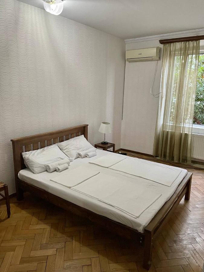 Guest House Zemeli Tbilisi Ngoại thất bức ảnh