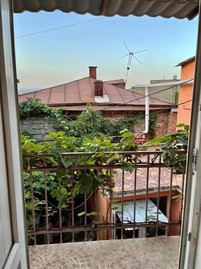 Guest House Zemeli Tbilisi Ngoại thất bức ảnh