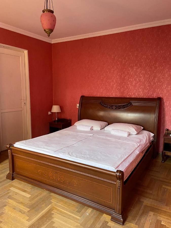 Guest House Zemeli Tbilisi Ngoại thất bức ảnh