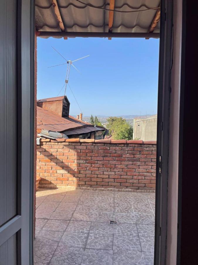 Guest House Zemeli Tbilisi Ngoại thất bức ảnh