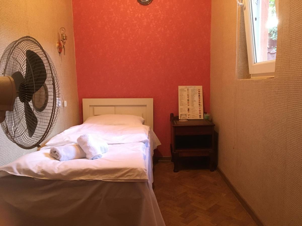 Guest House Zemeli Tbilisi Ngoại thất bức ảnh